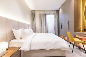 Amber Hospitality - Al Rawdah