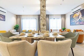 Amber Hospitality - Al Rawdah