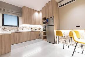 Amber Hospitality - Al Rawdah