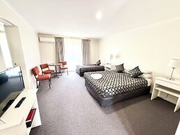Redgum Motel