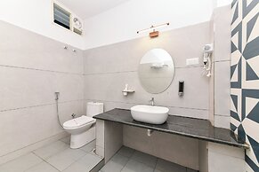 HOTEL SHINE INTERNATIONAL