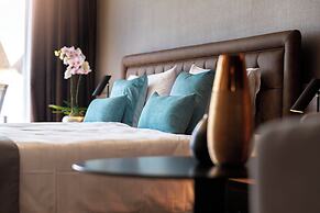 Ambassador Boutique Hotel