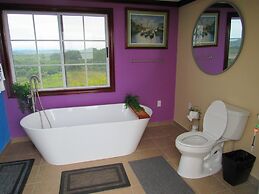 Daphne's Lagoon Lodge