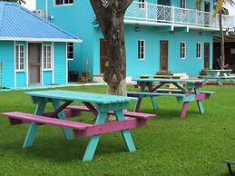 Daphne's Lagoon Lodge