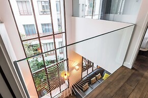 Newly Renovated Loft Bastille