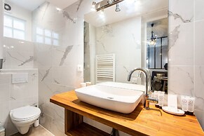 Authentic Apartment - 1br/4p - Bastille/voltaire