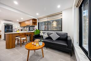 Urchin Apartment