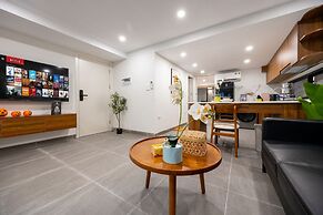 Urchin Apartment