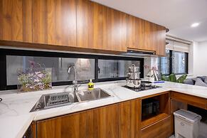 Urchin Apartment