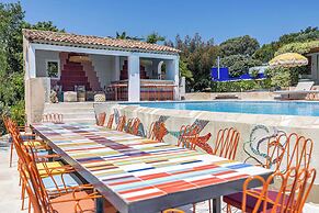 Sumptuous B&B Villa Provencale - 2br/4p