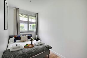 Spacious Apartment - 3br/8p - Place de la Nation