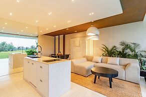 Azure 2BR Villa in Ubud Rice Field views