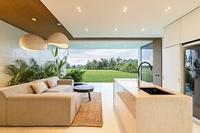 Azure 2BR Villa in Ubud Rice Field views
