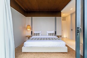 Azure 2BR Villa in Ubud Rice Field views