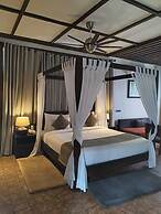 Pleasant Tree Hotels