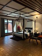 Pleasant Tree Hotels