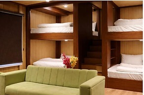 Pleasant Tree Hotels