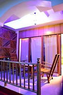 Deep Sea Resort
