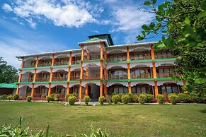 Deep Sea Resort