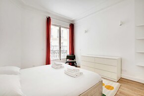 Chic Flat With Garden Terrace -4br/12p - Trocadero