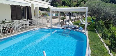Apartments Milok
