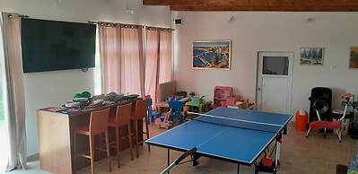 Apartments Milok