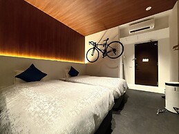 BAKERY HOTEL SHIRAHAMA
