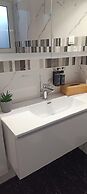 Eternal Acropolis Suites