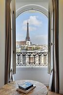 Modern Apt -1br/4p - View Eiffel Tower / Passy