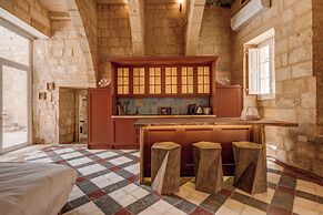 Talbot House by Talbot & Bons