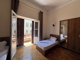 paris east hostel