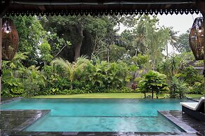 Seseh Beach Retreat Villas