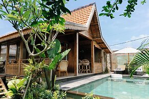 Seseh Beach Retreat Villas
