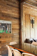 Seseh Beach Retreat Villas