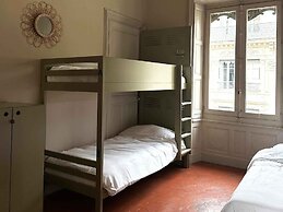Auberge de jeunesse HI Avignon