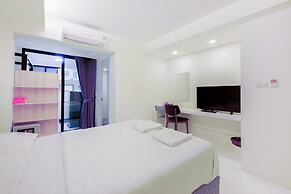 Quite Grove Hotel