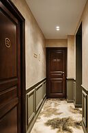 Leon Hotel-pigalle/suite-51