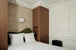 Leon Hotel-pigalle/suite-51