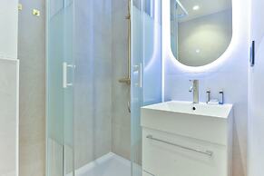 Beautiful 1 Bedroom Apartment
