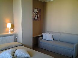 Room in B&B - Suitebeach bnb and Resort