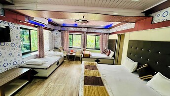 Hotel Swastik