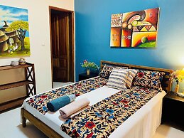 Fadidi House