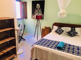 Fadidi House
