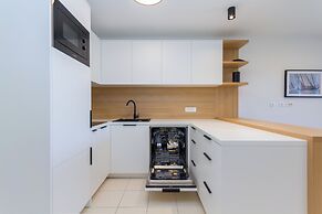 Premium Levant 212 Marina Apartment