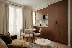 Leon Hotel-pigalle/suite-34