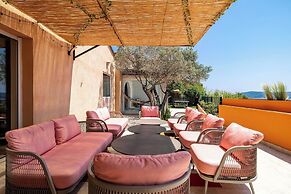 Charming Flat in a Provencal Villa - 2p