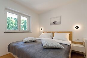 Premium Sea Side Marina Apartment  310