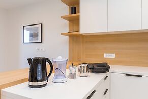 Premium Sea Side Marina Apartment  310