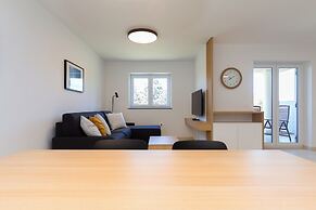 Premium Sea Side Marina Apartment  310