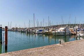 Premium Sea Side Marina Apartment  310